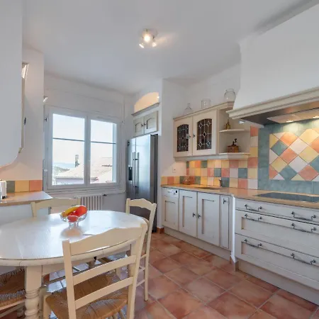 Lou Niou By Interhome Apartamento Saint-Tropez