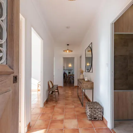 Lou Niou By Interhome Apartamento Saint-Tropez